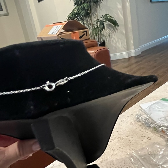 Sterling silver peridot 18” necklace - Picture 5 of 5